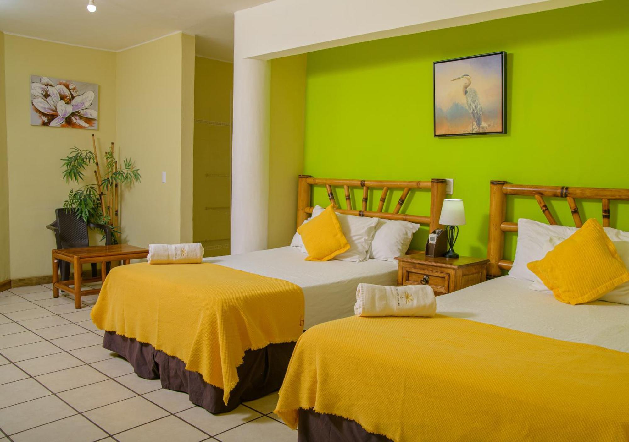 Banana Palms Hotel Rio Dulce Zewnętrze zdjęcie
