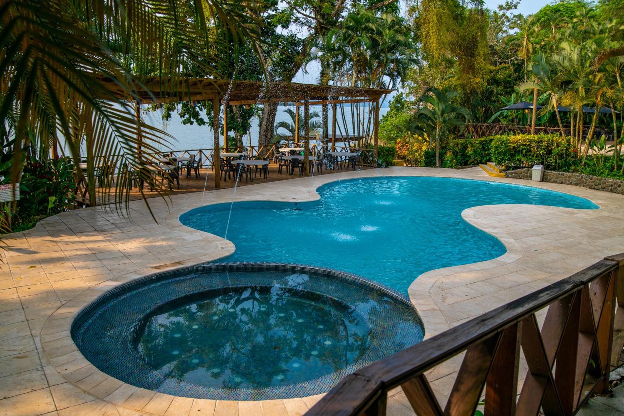 Banana Palms Hotel Rio Dulce Zewnętrze zdjęcie