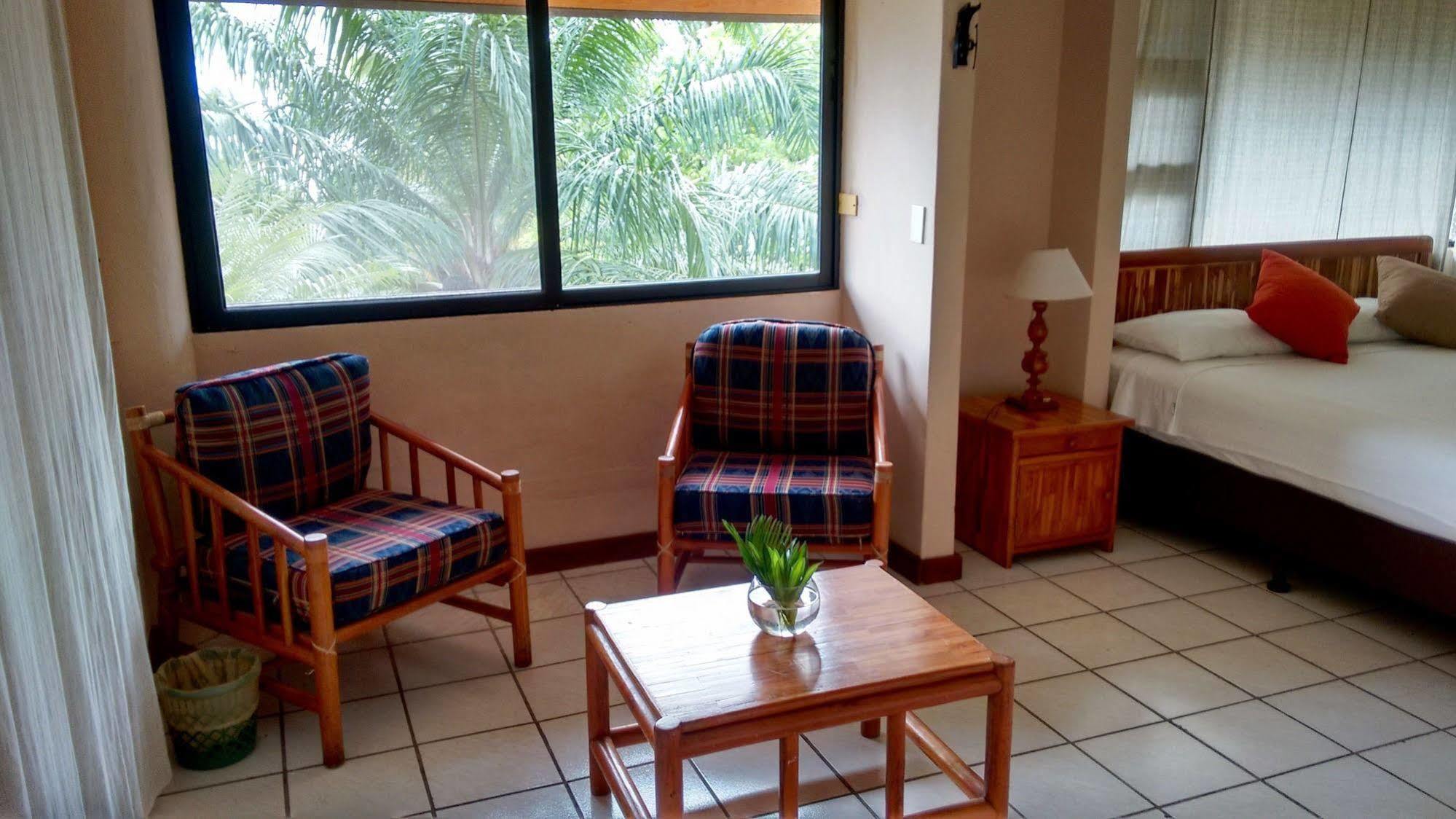 Banana Palms Hotel Rio Dulce Zewnętrze zdjęcie